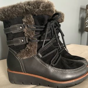 Women’s Earth Winter Ankle Boots Sz 7